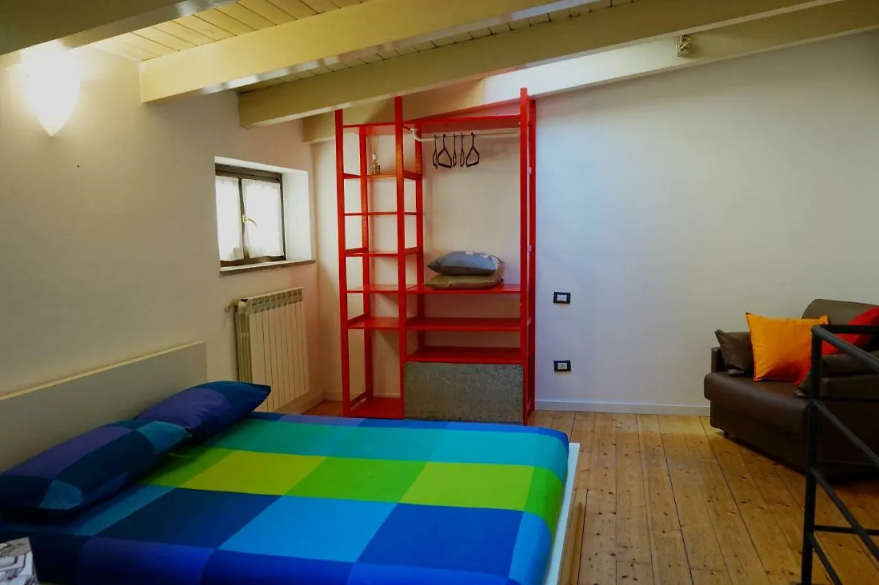 Studio Apartment Vicolo Lavandai Milan