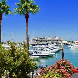 https://marina-plaza-vilamoura-8125-507.hotelaalgarve.com