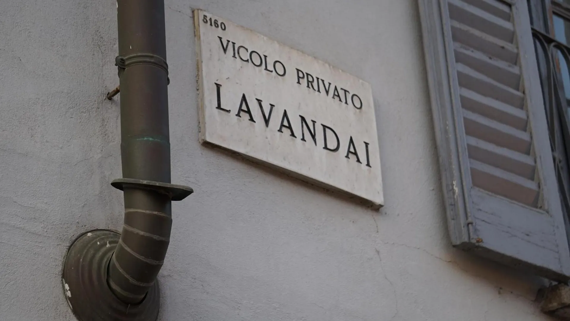 Studio Apartment Vicolo Lavandai ميلان 0*,  إيطاليا