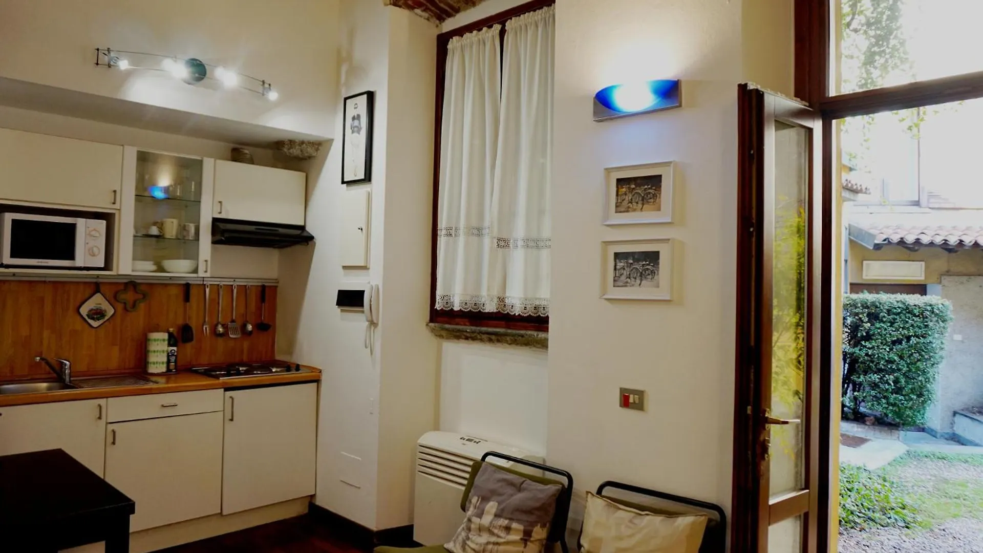 Studio Apartment Vicolo Lavandai Milan